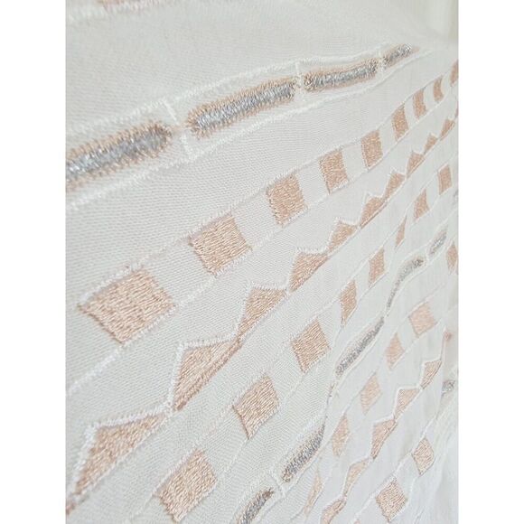 Chico's S/M Embroidered Poncho Top Boho Flowy Cream Size 8-10 Beaded - Picture 6 of 10